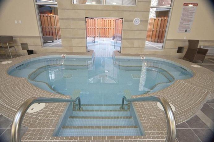 Parkland301 Sunlit 2,000 Ft² Penthouse With Mtn View Canmore Exterior foto